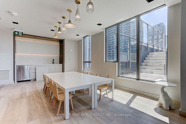 3706 - 108 Peter St, Condo with 2 bedrooms, 2 bathrooms and null parking in Toronto ON | Image 10