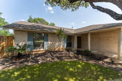 12206 Mint St, House other with 3 bedrooms, 2 bathrooms and null parking in San Antonio TX | Image 2