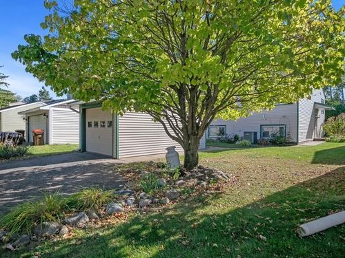 7825 Rimbley Rd, Woodbury, MN, 55125-1643 | Card Image