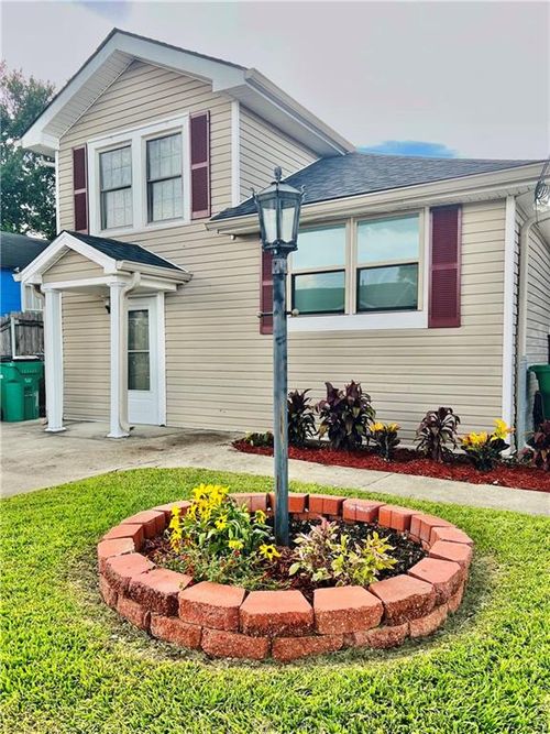 b-1027 9th St, Gretna, LA, 70053-6201 | Card Image