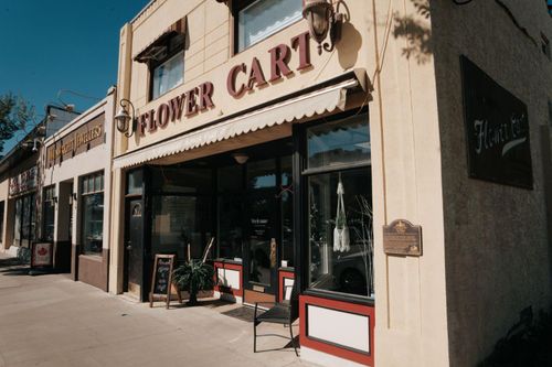 320 10 St, Wainwright, AB, T9W1P6 | Card Image