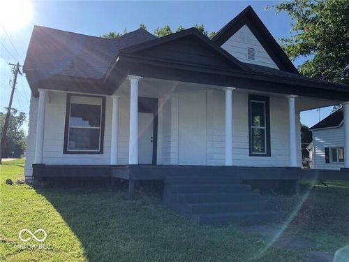301 S Section St, Sullivan, IN, 47882-1902 | Card Image