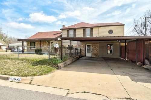 2532 Nw 38th St, Oklahoma City, OK, 73112-7562 | Card Image