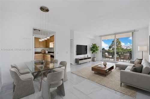704-2475 Brickell Ave, Miami, FL, 33129-2479 | Card Image