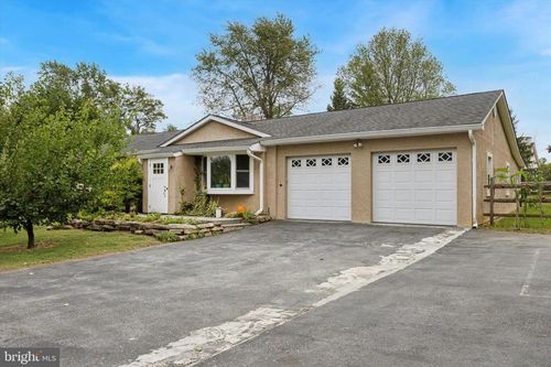 128 Andover Rd, GLENMOORE, PA, 19343-1041 | Card Image