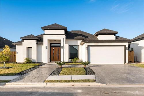 1112 Moses Dr, San Juan, TX, 78589-1225 | Card Image