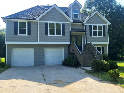 130 Elk Grove Dr, Auburn, GA, 30011-3270 | Card Image