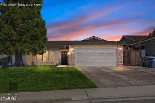 1370 S Green St, Tehachapi, CA, 93561-2445 | Card Image