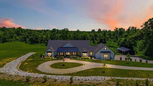 271 Bluegrass Mdw, Somerset, KY, 42503-6713 | Card Image