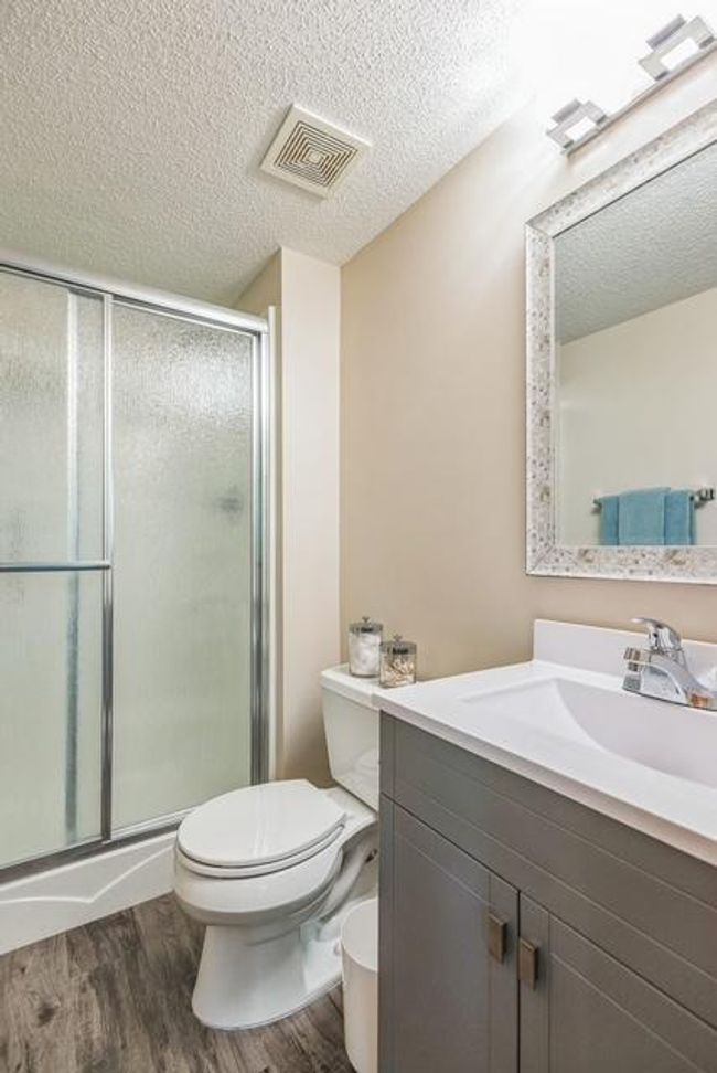 LL Bathroom.jpg | Image 15