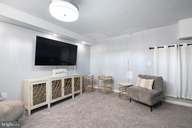1139 E 14 Th St, Townhouse with 3 bedrooms, 2 bathrooms and null parking in WILMINGTON DE | Image 4