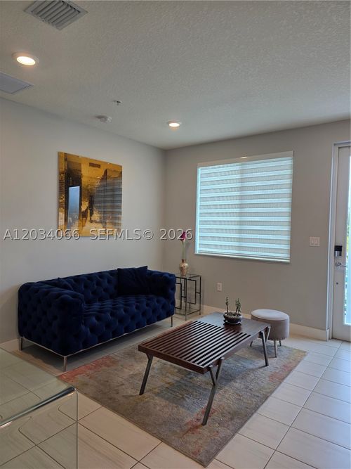 302-10222 Nw 64th Way, Doral, FL, 33178-4033 | Card Image