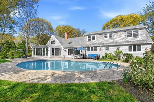 219 W Reach Dr, Jamestown, RI, 02835-2229 | Card Image