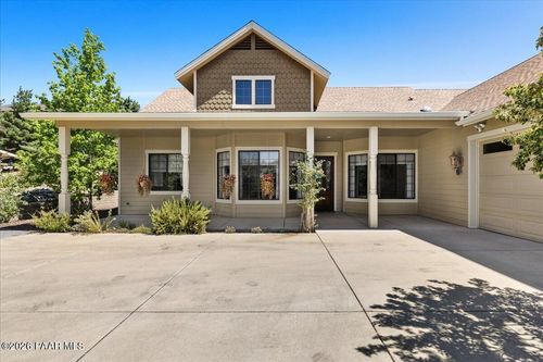 2547 Golden Bear Dr, Prescott, AZ, 86301-4427 | Card Image