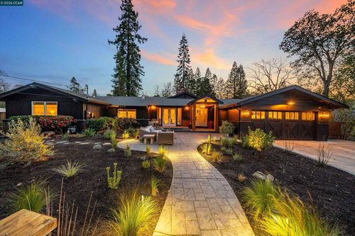 12 La Sombra Ct, Orinda, CA, 94563-4029 | Card Image