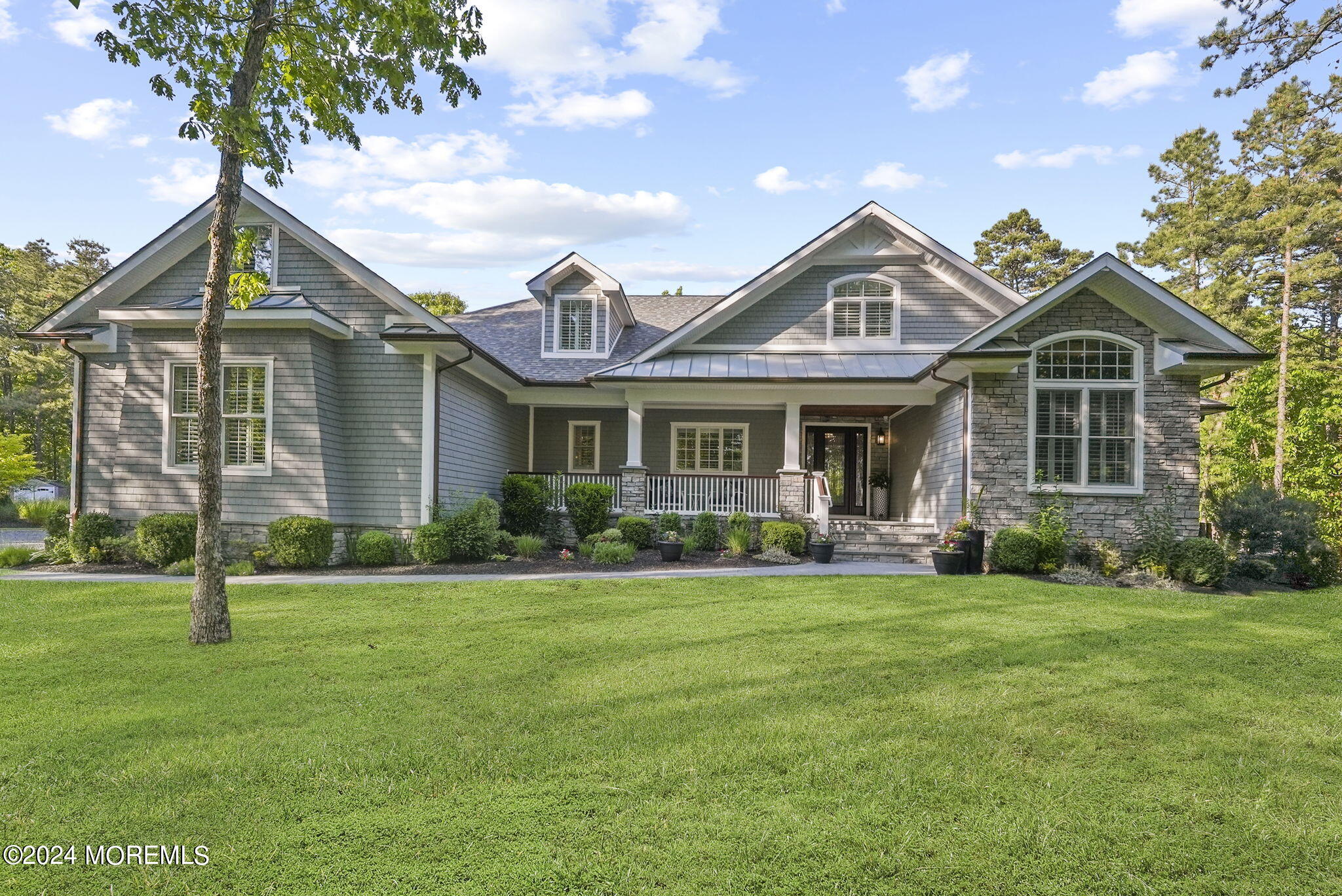 Pointe Dr, Jackson, NJ 08527