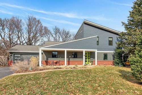 1002 Longmeadow Ln, Western Springs, IL, 60558-2108 | Card Image