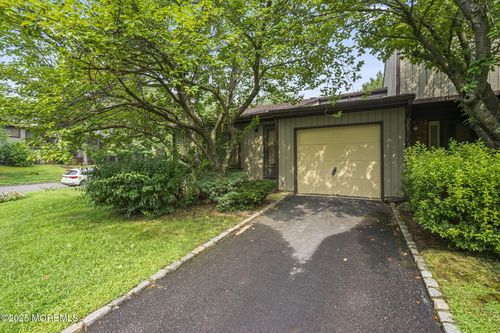 180-65 Laurie Ct, Matawan, NJ, 07747-3557 | Card Image