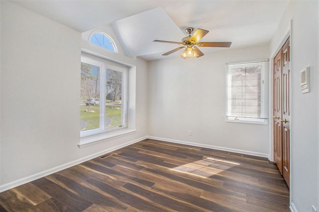 4592 Glen Eagles Dr, Condo with 4 bedrooms, 4 bathrooms and null parking in Brighton MI | Image 16
