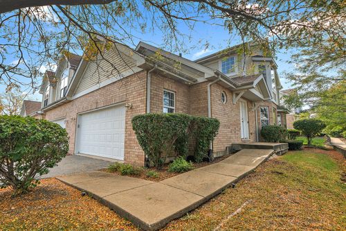 16150 Hillcrest Cir, Orland Park, IL, 60467-5565 | Card Image