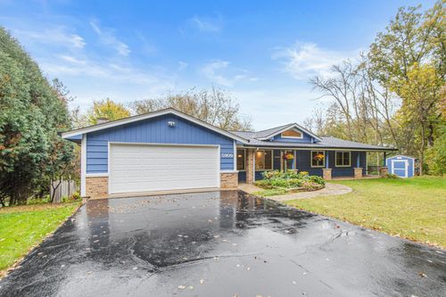 5909 Bell Cir, Minnetonka, MN, 55345-6212 | Card Image