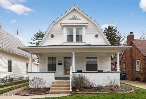 1407 Kenyon Dr, Toledo, OH, 43614-2929 | Card Image