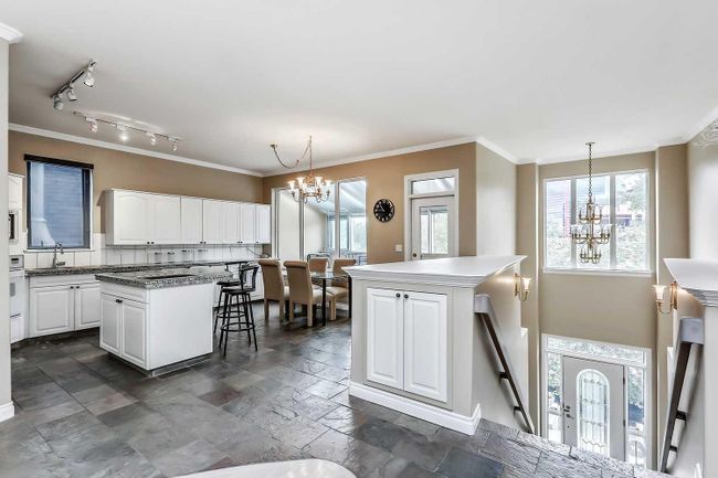 1 - 912 Memorial Drive Nw, Home with 2 bedrooms, 1 bathrooms and 6 parking in Calgary AB | Image 19