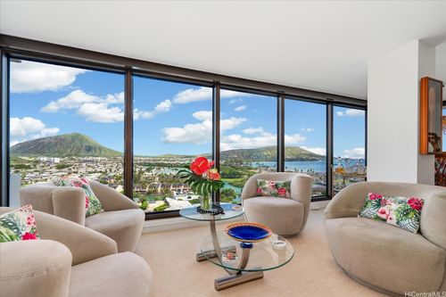 10f-250 Kawaihae St, Honolulu, HI, 96825-1929 | Card Image