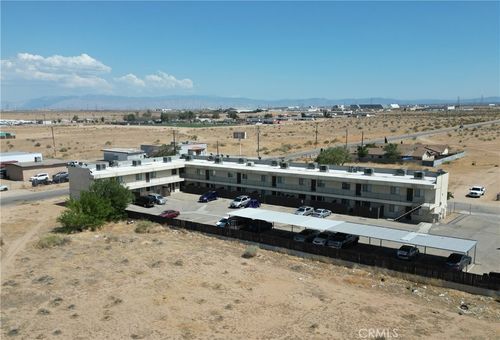 18000 Pearmain St, Adelanto, CA, 92301 | Card Image