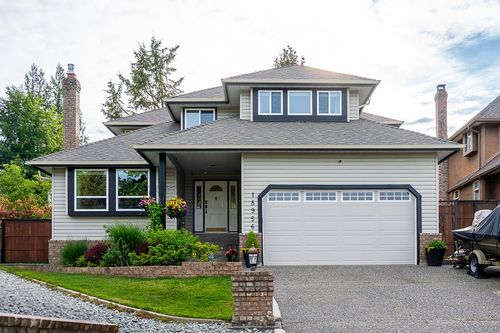 18956 59 Ave, Surrey, BC, V3S7R8 | Card Image