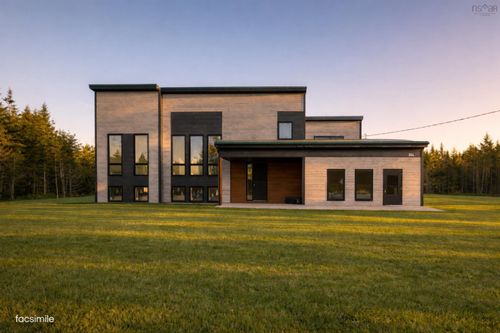 394 Canoe Cres, Hammonds Plains, NS, B4B2P5 | Card Image