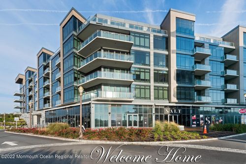 308-15 Morris Ave, Long Branch, NJ, 07740-3803 | Card Image