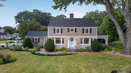 21 Ashland St, Nashua, NH, 03064 | Card Image