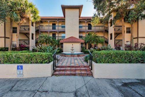 apt-832-2400 Feather Sound Dr, CLEARWATER, FL, 33762-3093 | Card Image
