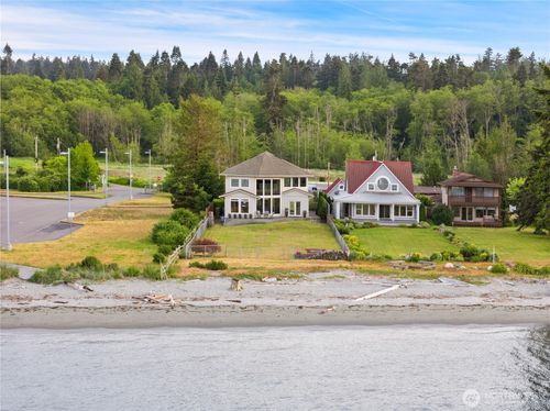 8668 Ne Point No Point Rd, Hansville, WA, 98340-8756 | Card Image