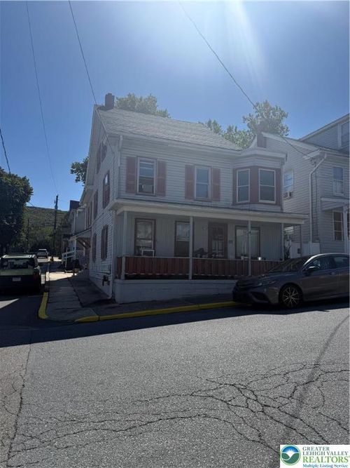 101 Center Ave, Jim Thorpe, PA, 18229-1249 | Card Image