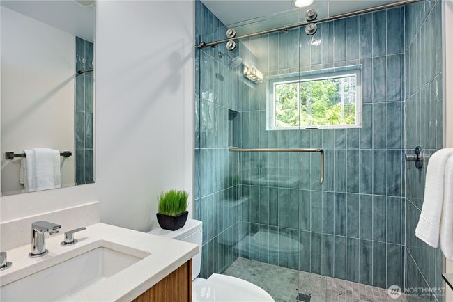 6050 Chorus Frog St Ne, House other with 4 bedrooms, 5 bathrooms and 2 parking in Bainbridge Island WA | Image 31