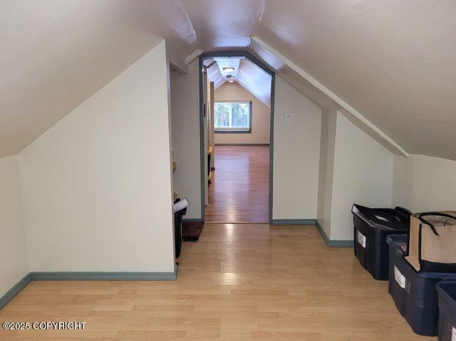 Upstairs 2 | Image 15