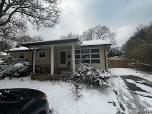 1913 Park Ave, Saint Charles, MO, 63301-4732 | Card Image