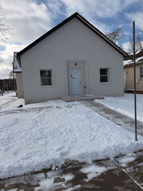 293 Louis Ave, Windsor, ON, N9A1W1 | Card Image