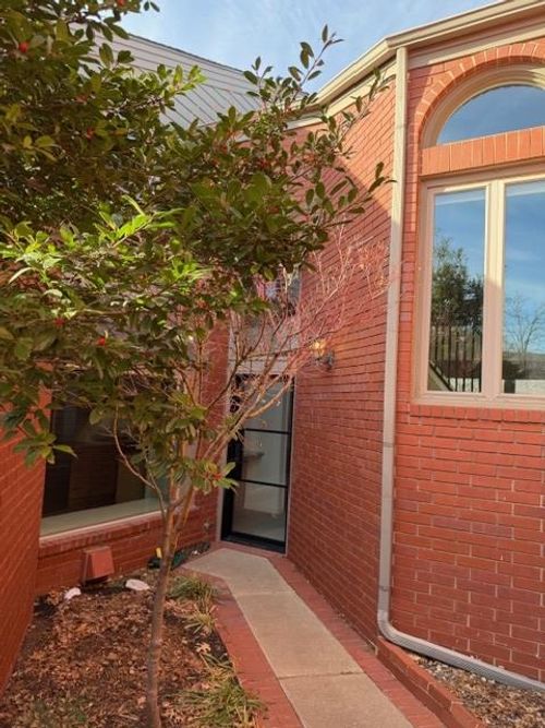 19-2825 Nw Grand Commons, Oklahoma City, OK, 73116 | Card Image