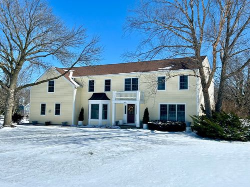 603 Arlington Pkwy, Sleepy Hollow, IL, 60118-2521 | Card Image