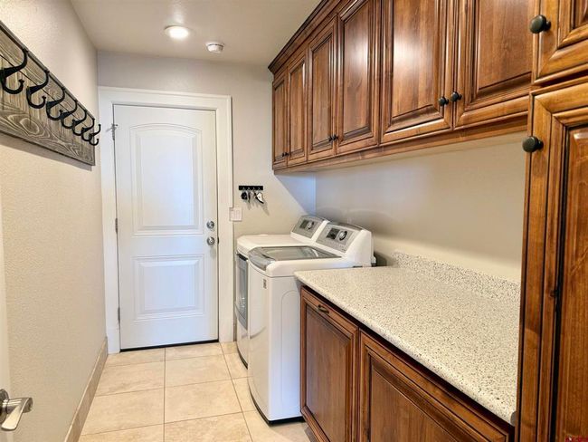 22876 Thunder Mountain Ln, House other with 6 bedrooms, 4 bathrooms and null parking in Cedaredge CO | Image 19