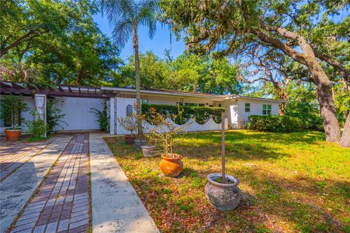401 Bullard Pkwy, TEMPLE TERRACE, FL, 33617-5515 | Card Image