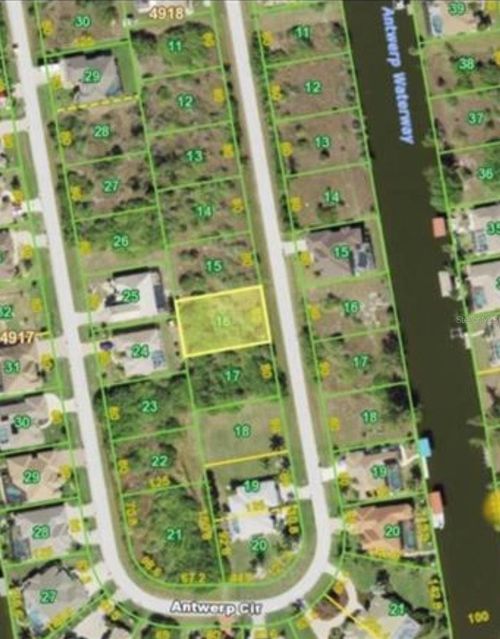 8295 Antwerp Cir, PORT CHARLOTTE, FL, 33981-3381 | Card Image