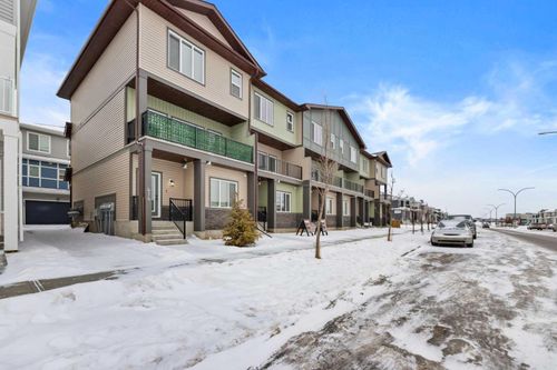 414 Corner Meadows Sq Ne, Calgary, AB, T3N2N1 | Card Image