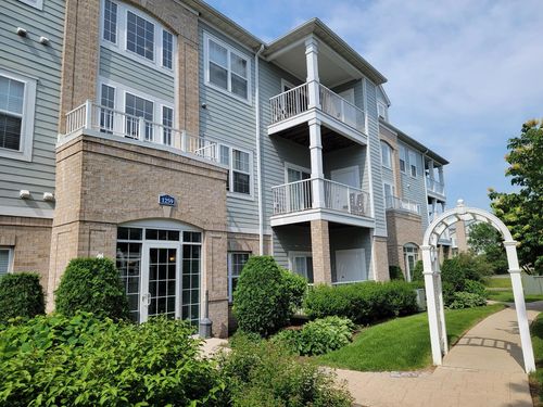 206-1259 W Lake St, Addison, IL, 60101-5759 | Card Image