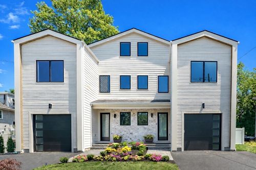 156 Langley Rd, Newton, MA, 02459 | Card Image