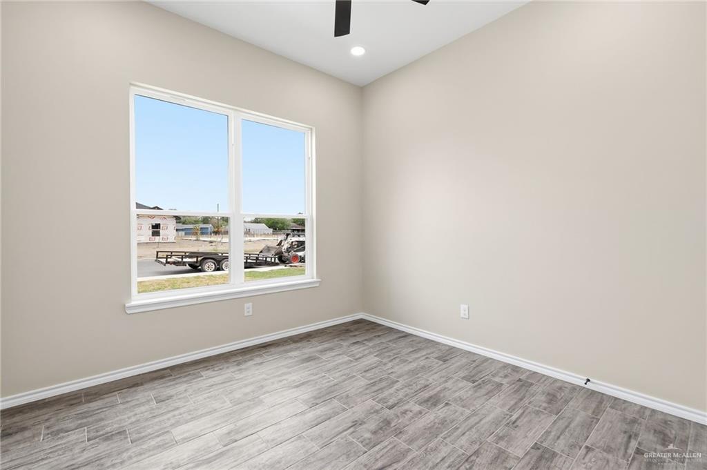 Residential in Combes 3