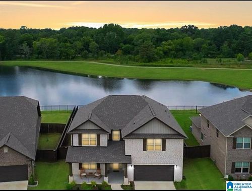 218 Jubilee Cir Se, Huntsville, AL, 35803-3066 | Card Image